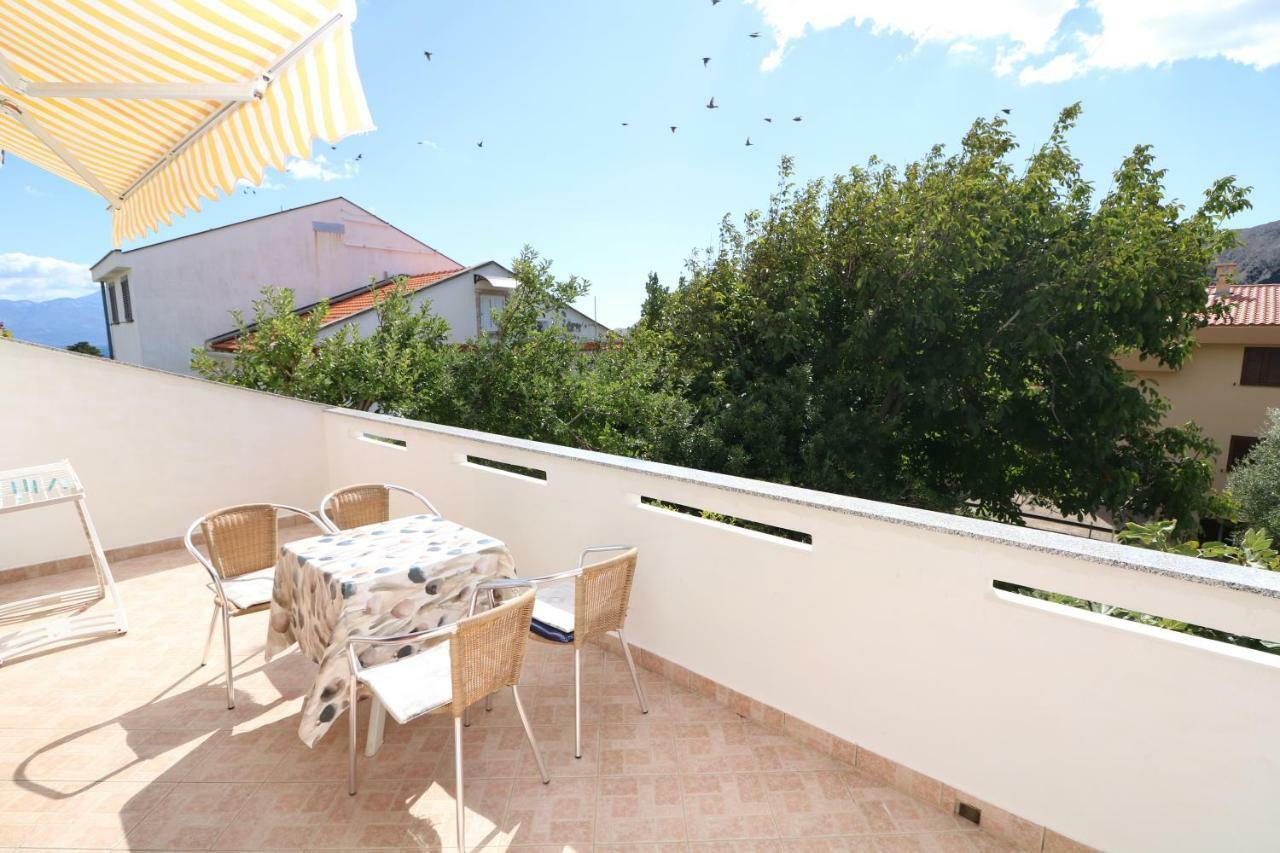 Apartments Reljic With Terrace Baška Exteriör bild